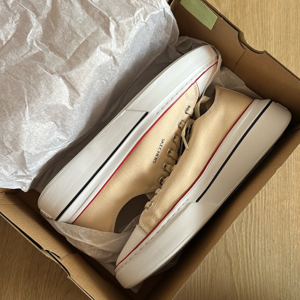 Brand new Skechers